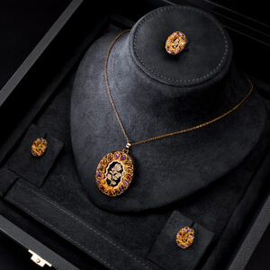 طقم الوردة مع احجار ايطالي